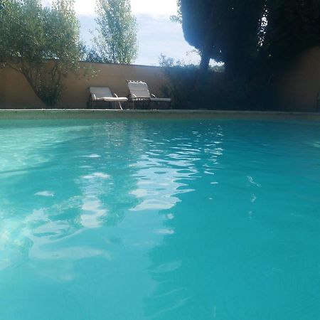 Bed and Breakfast La Feniere Venejan Екстер'єр фото