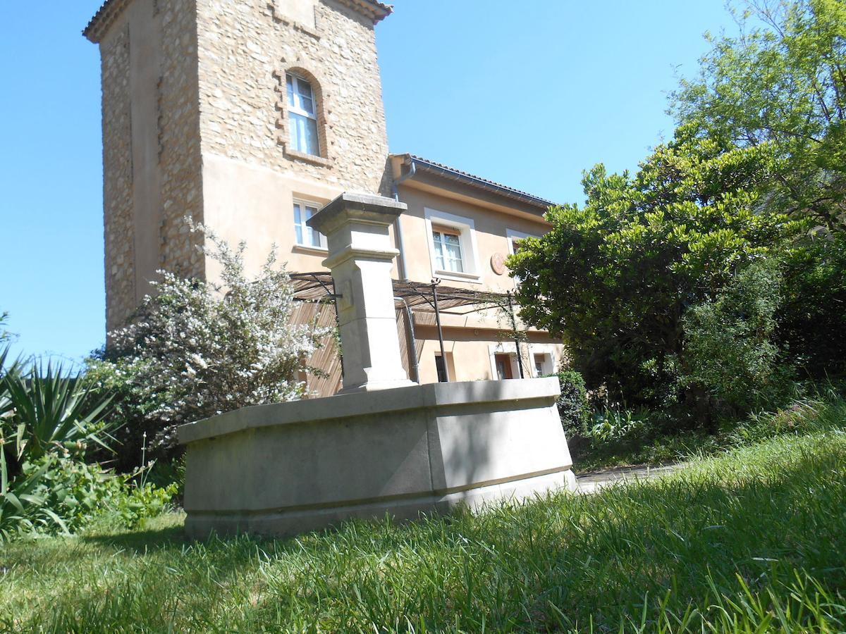 Bed and Breakfast La Feniere Venejan Екстер'єр фото